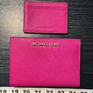 Micheal Kors Wallet and card holder